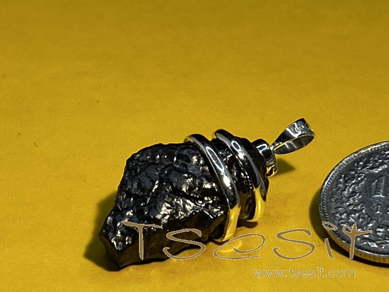 Tsesit - Anhänger mit 925er Silberspirale